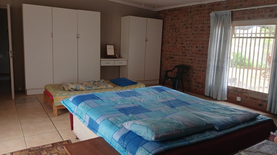  Bedroom Property for Sale in Vredenhof Sh Free State